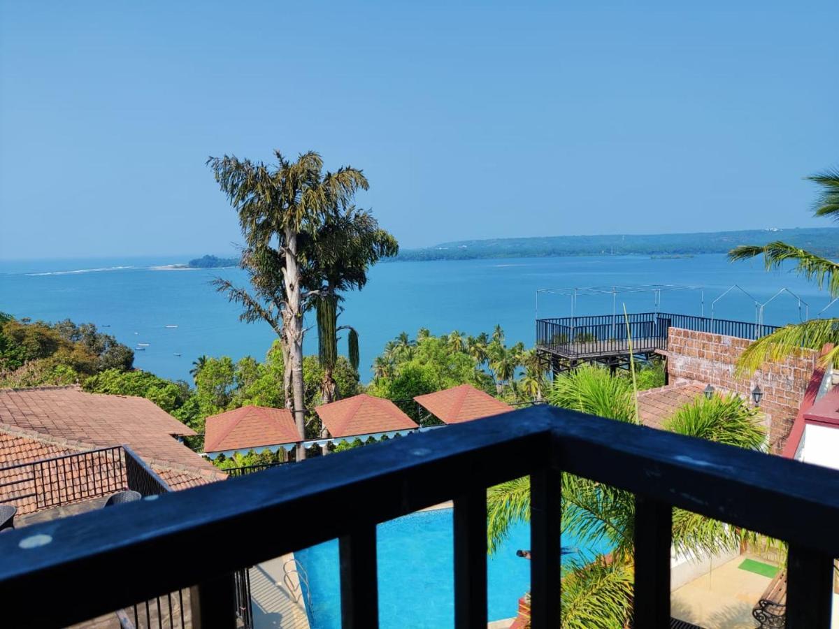 Raposo Resorts Vagator Exterior photo